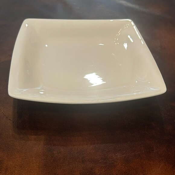 NWOT Sam & Squito  White Square Salad Dessert Plates Set of 4 - Picture 4 of 13